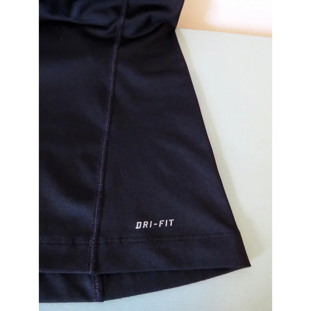Nike Dry-Fit Tank Athletic Top Size Small Nike Better World‎ Excellent Condition